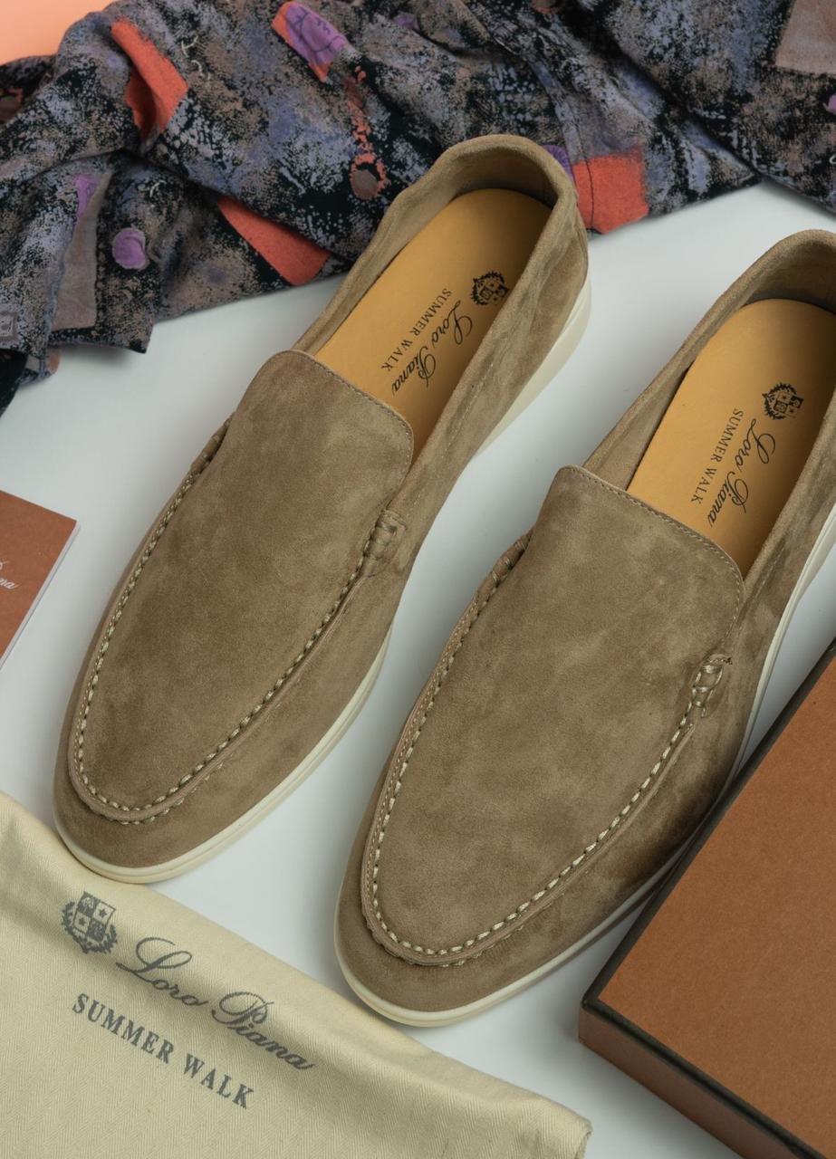 LORO PIANA SUMMER WALK