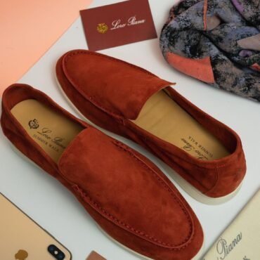 LORO PIANA SUMMER WALK