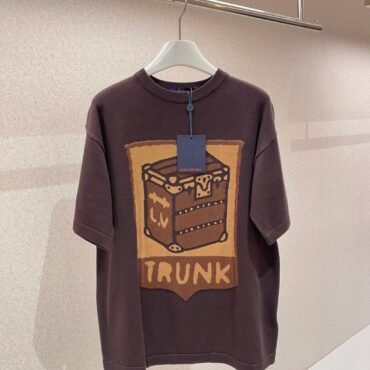 LOUIS VUITTON Knitwear T-SHIRT