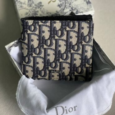 DIOR WALLETS
