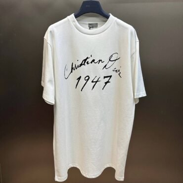 DIOR T-SHIRT