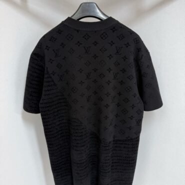 LOUIS VUITTON T-SHIRT