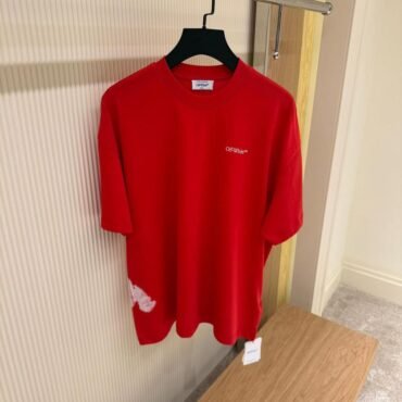 Off-White T-SHIRT