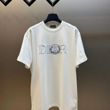 DIOR T-SHIRT