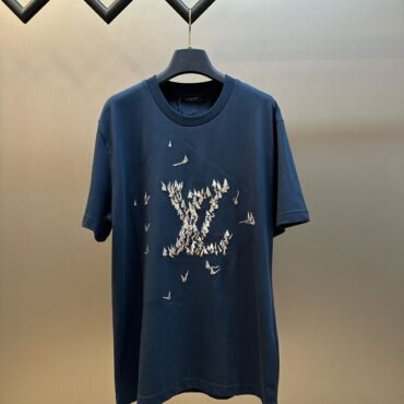 LOUIS VUITTON T-SHIRT